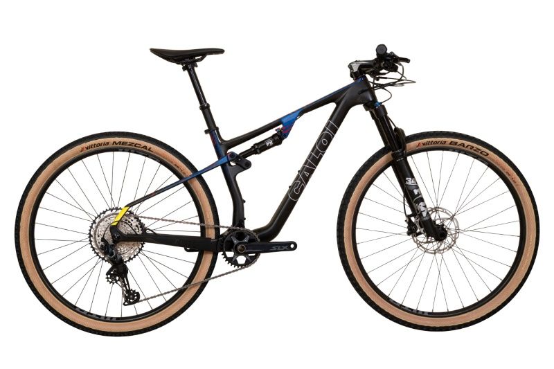 Bicicleta MTB Aro 29 Caloi Elite Carbon F...